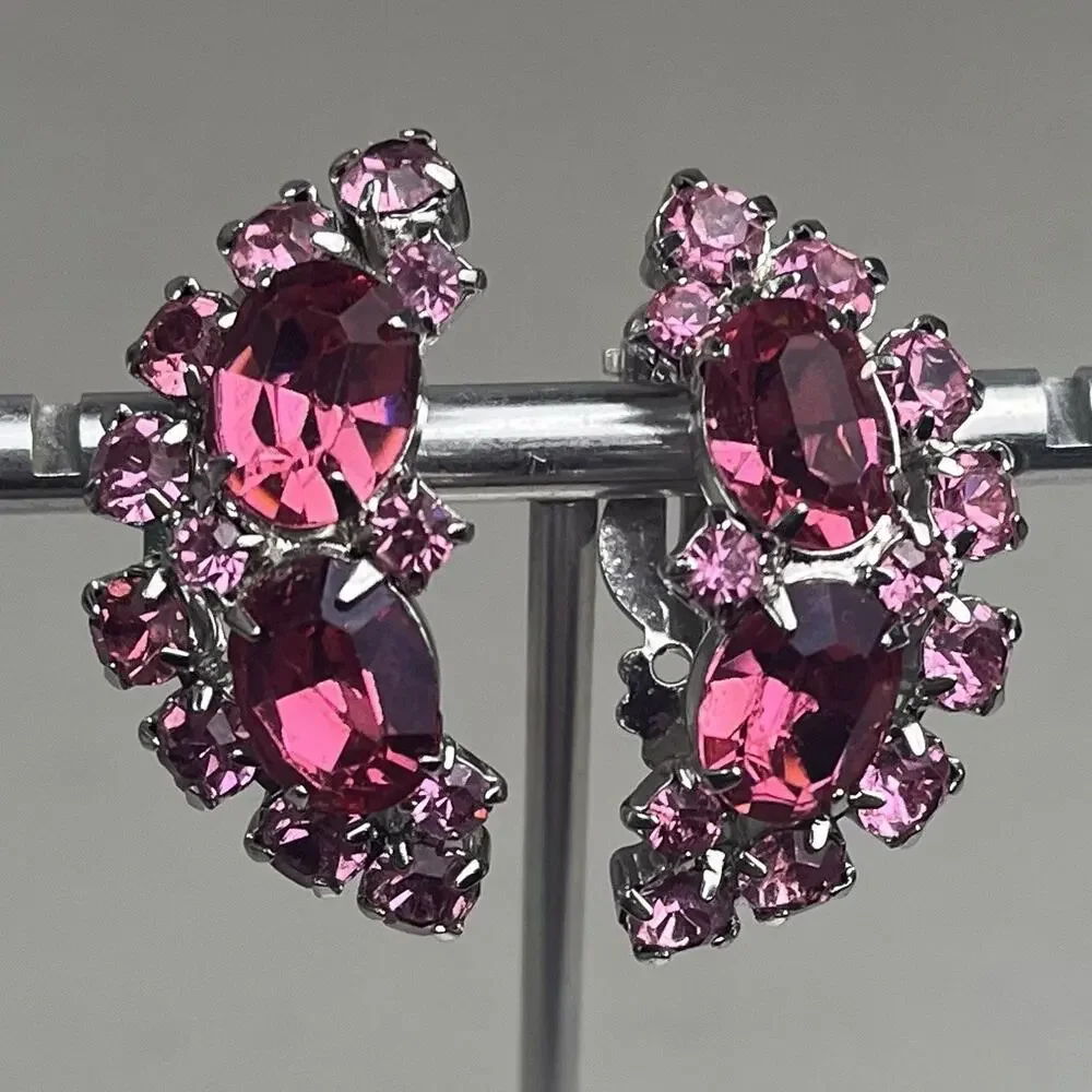 Pink Rhinestone Glass Art Clip On Earrings Silver Tone Crescent Vintage 50s 60s